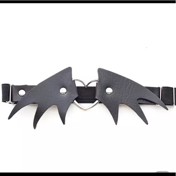 2 Sexy Heart LegChain Cosplay Elastic Thigh Garter - Picture 2 of 11